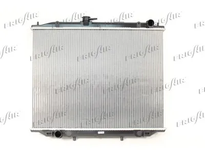 Radiador, refrigeración del motor Nissan TERRANO II · Ford MAVERICK · Nissan TERRANO II Van