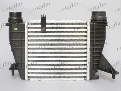 Radiador de aire de admisión Renault MODUS / GRAND MODUS · Renault CLIO III · Nissan NOTE