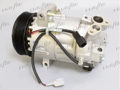 Compresor, aire acondicionado Renault CLIO IV · Renault CAPTUR I