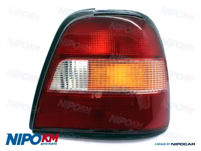 Piloto posterior Nissan SUNNY III